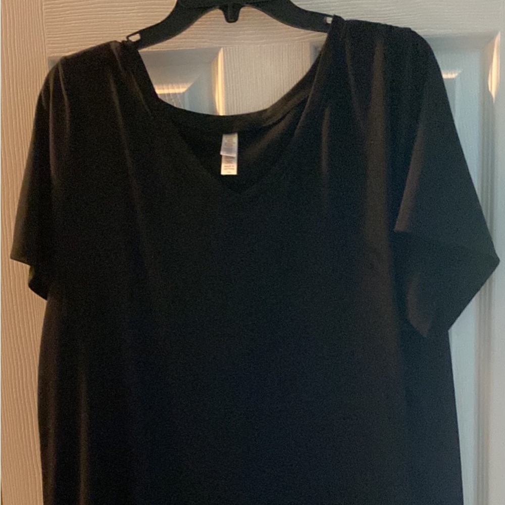 3x LuLaRoe solid black Christy